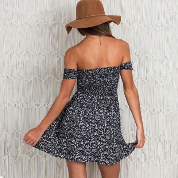 Off Shoulder Floral Beach Mini Dress - Picture 3 of 5